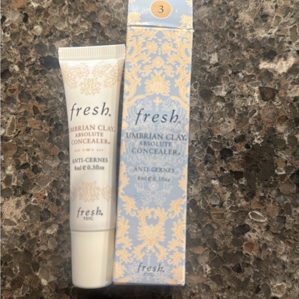 Fresh Umbrian Clay Absolute Concealer - Shade 3